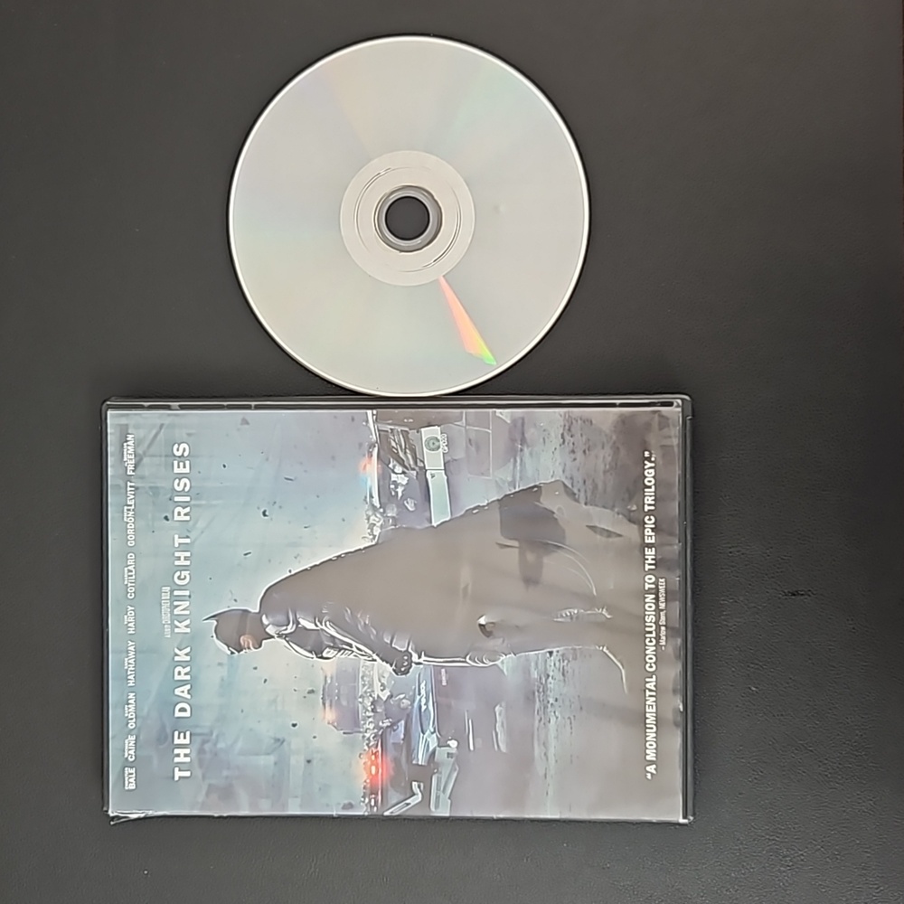 📀 Batman Epic DVD Duo: Batman Begins & The Dark Knight Rises - Picture 5 of 5